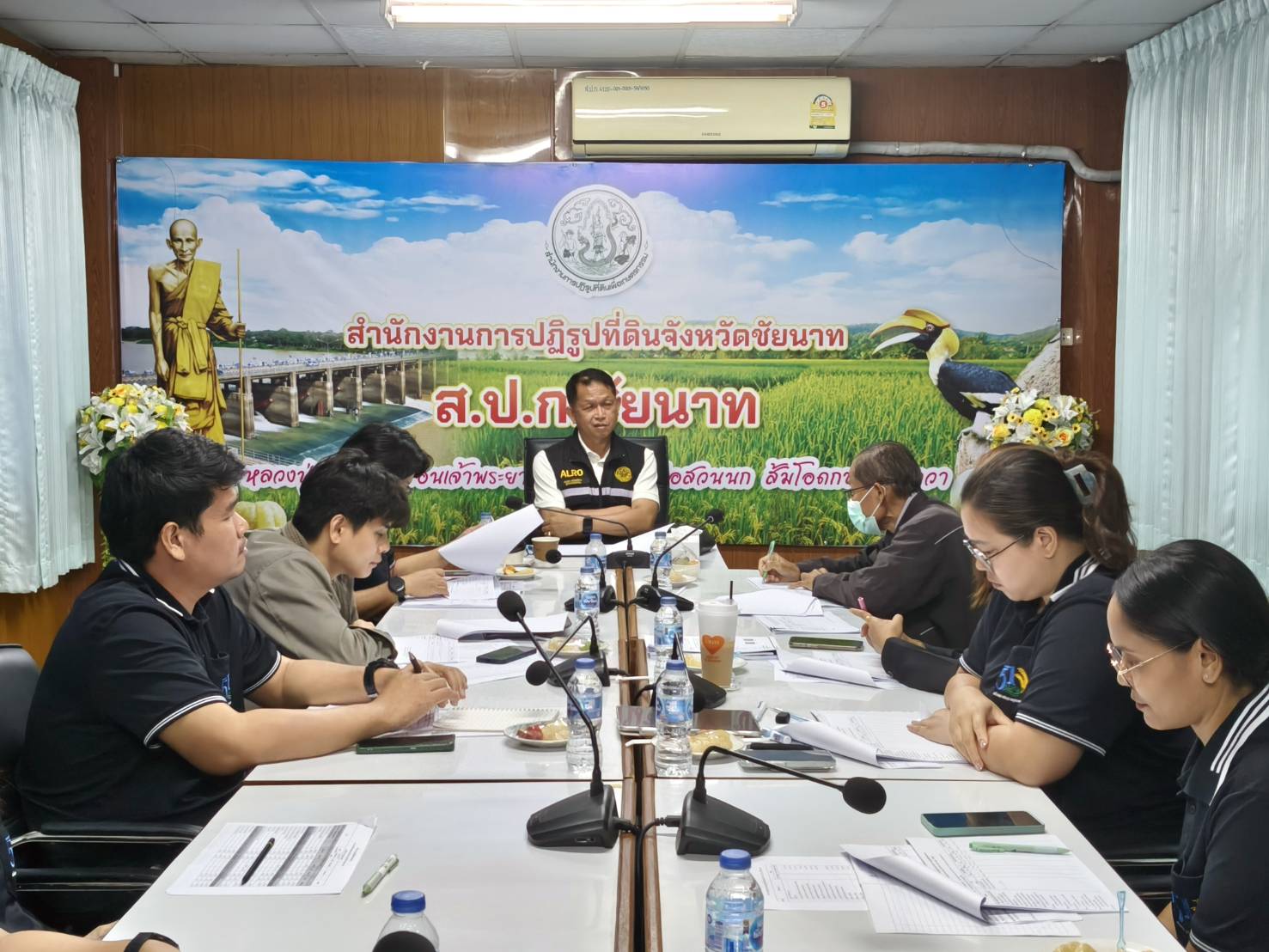 title - ผู้ตรวจราชการ ส.ป.ก. ประชุมตรวจติดตามความก้าวหน้าผลการดำเนินงานตามแผนการตรวจราชการ ประจำปีงบประมาณ พ.ศ. 2569 รอบที่ 2 เขตตรวจราชการที่ 1 จังหวัดชัยนาท